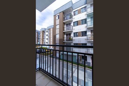 Varanda da Sala de apartamento para alugar com 2 quartos, 45m² em Vila Monte Serrat, Cotia