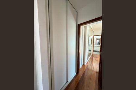 Apartamento para alugar com 130m², 4 quartos e 4 vagas