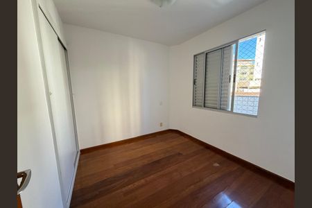 Apartamento para alugar com 130m², 4 quartos e 4 vagas