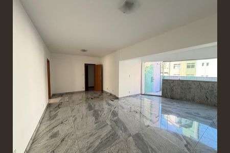 Apartamento para alugar com 4 quartos, 130m² em União, Belo Horizonte
