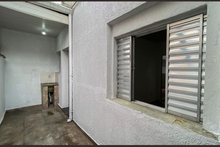 Área de Serviço de casa para alugar com 2 quartos, 67m² em Vila Constanca, São Paulo
