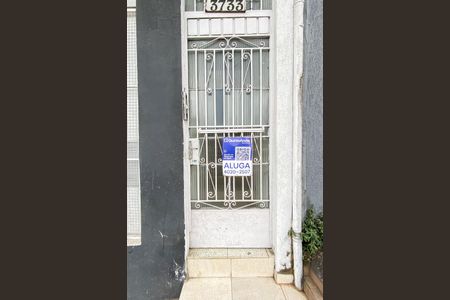 Fachada de casa para alugar com 2 quartos, 67m² em Vila Constanca, São Paulo