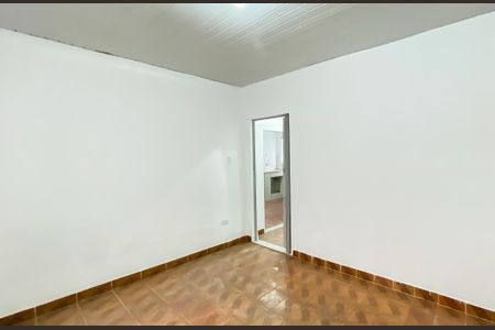 Quarto 2 de casa para alugar com 2 quartos, 67m² em Vila Constanca, São Paulo