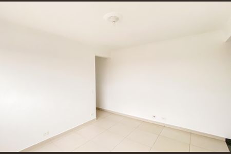 Sala de apartamento para alugar com 2 quartos, 69m² em Vila Paranagua, São Paulo