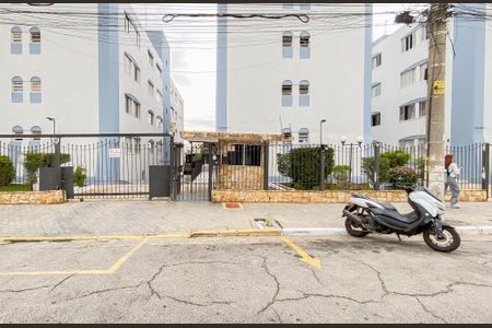 Fachada  de apartamento para alugar com 2 quartos, 69m² em Vila Paranagua, São Paulo
