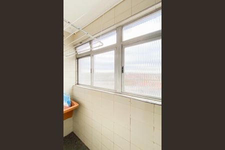 Área de Serviço de apartamento para alugar com 2 quartos, 69m² em Vila Paranagua, São Paulo
