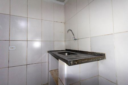 Cozinha de casa para alugar com 1 quarto, 37m² em Jardim Matarazzo, São Paulo