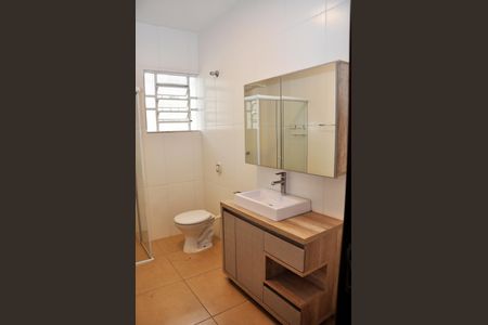Detalhe - Banheiro Social de casa para alugar com 3 quartos, 209m² em Jardim Monte Alegre (zona Norte), São Paulo