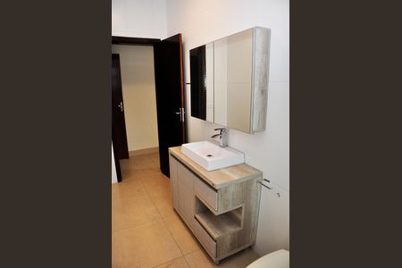 Banheiro da Suíte de casa para alugar com 3 quartos, 209m² em Jardim Monte Alegre (zona Norte), São Paulo