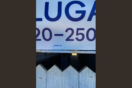 Placa  de casa para alugar com 1 quarto, 28m² em Jardim Belem, São Paulo