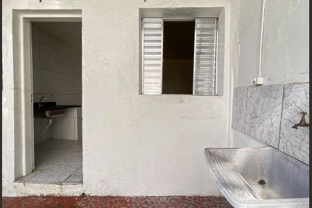 Área de Serviço de casa para alugar com 1 quarto, 28m² em Jardim Belem, São Paulo