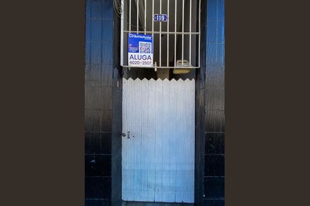 Fachada  de casa para alugar com 1 quarto, 28m² em Jardim Belem, São Paulo