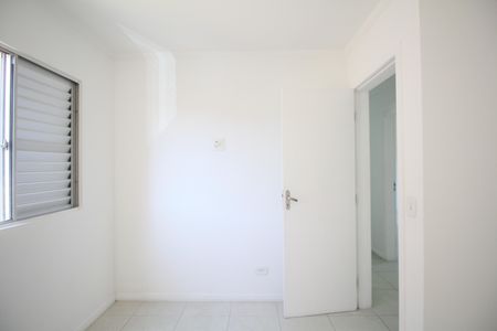 Apartamento para alugar com 76m², 3 quartos e 1 vagaQuarto 2