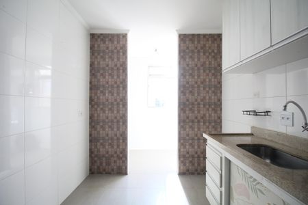 Cozinha de apartamento para alugar com 3 quartos, 76m² em Vila Prel, São Paulo