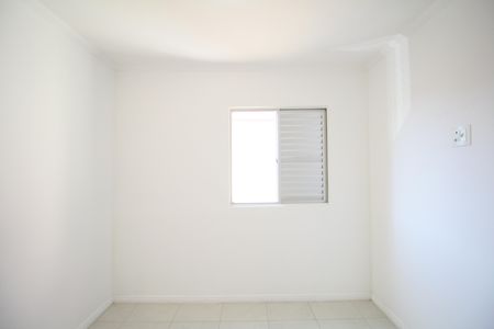 Apartamento para alugar com 76m², 3 quartos e 1 vagaQuarto 2