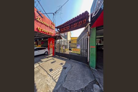 Entrada de casa para alugar com 2 quartos, 45m² em Osvaldo Cruz, Rio de Janeiro