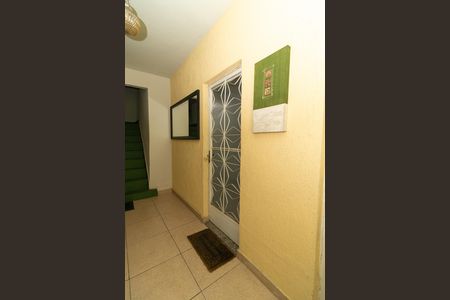 Casa para alugar com 45m², 2 quartos e sem vaga Casa para alugar com 45m², 2 quartos e sem vagaEntrada