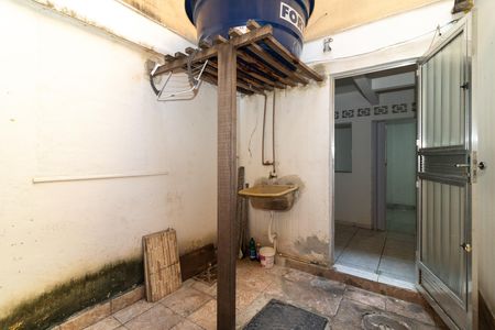 Casa para alugar com 45m², 2 quartos e sem vaga Casa para alugar com 45m², 2 quartos e sem vagaÁrea de Serviço