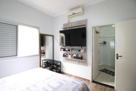 Casa à venda com 262m², 3 quartos e 2 vagas Casa à venda com 262m², 3 quartos e 2 vagasSuíte