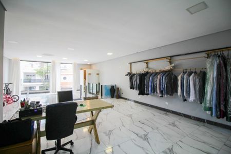 Casa à venda com 262m², 3 quartos e 2 vagas Casa à venda com 262m², 3 quartos e 2 vagasParte Superior