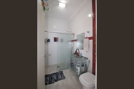 Casa à venda com 262m², 3 quartos e 2 vagas Casa à venda com 262m², 3 quartos e 2 vagasBanheiro da Suíte