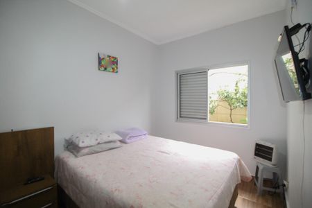 Casa à venda com 262m², 3 quartos e 2 vagas Casa à venda com 262m², 3 quartos e 2 vagasQuarto 2