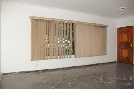 Sala de casa para alugar com 3 quartos, 274m² em Cidade Mãe do Céu, São Paulo