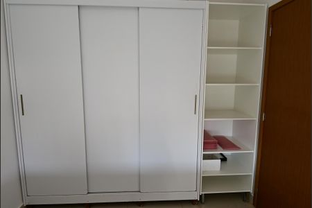 Apartamento à venda com 45m², 1 quarto e 1 vaga