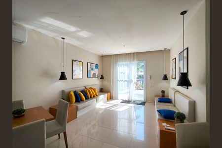 Apartamento para alugar com 49m², 2 quartos e 1 vaga Apartamento para alugar com 49m², 2 quartos e 1 vagaÁrea comum - Salão de festas