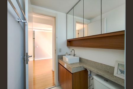 Banheiro Corredor de apartamento para alugar com 2 quartos, 49m² em Rocha, Rio de Janeiro