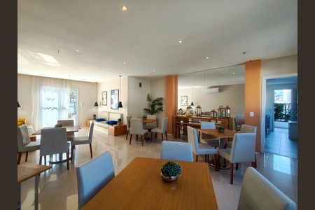 Apartamento para alugar com 49m², 2 quartos e 1 vaga Apartamento para alugar com 49m², 2 quartos e 1 vagaÁrea comum - Salão de festas