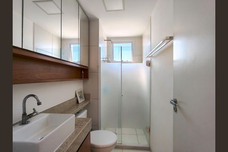 Apartamento para alugar com 49m², 2 quartos e 1 vaga Apartamento para alugar com 49m², 2 quartos e 1 vagaBanheiro Corredor