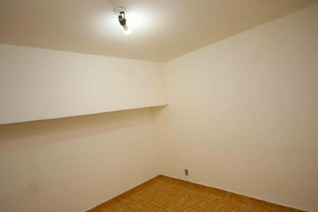 Casa para alugar com 120m², 1 quarto e sem vagaQuarto