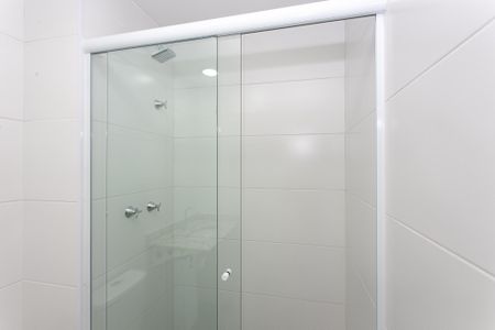 Apartamento para alugar com 46m², 2 quartos e 1 vaga Apartamento para alugar com 46m², 2 quartos e 1 vagaBanheiro da Suíte