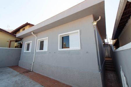 ÁREA EXTERNA FUNDOS de casa para alugar com 4 quartos, 211m² em Jardim Chapadão, Campinas