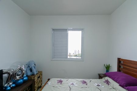Quarto 1 de apartamento para alugar com 2 quartos, 50m² em Vila Aurea, São Bernardo do Campo
