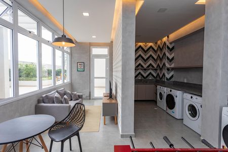 Apartamento à venda com 43m², 2 quartos e 1 vaga Apartamento à venda com 43m², 2 quartos e 1 vagaLavanderia