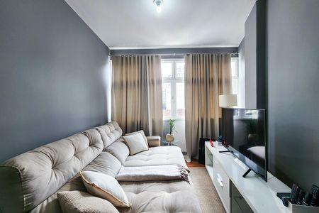 Sala  de apartamento à venda com 2 quartos, 74m² em Tijuca, Rio de Janeiro