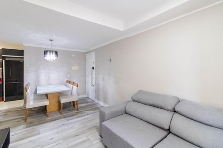 Sala de apartamento para alugar com 3 quartos, 76m² em Picanço, Guarulhos