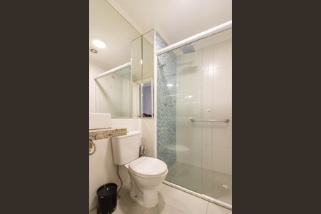 Banheiro de apartamento para alugar com 3 quartos, 76m² em Picanço, Guarulhos