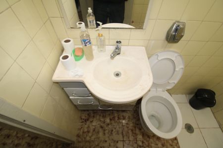 Casa para alugar com 55m², 1 quarto e sem vagaBanheiro
