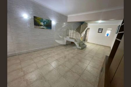 Casa à venda com 2 quartos, 160m² em Vila Mariana, São Paulo