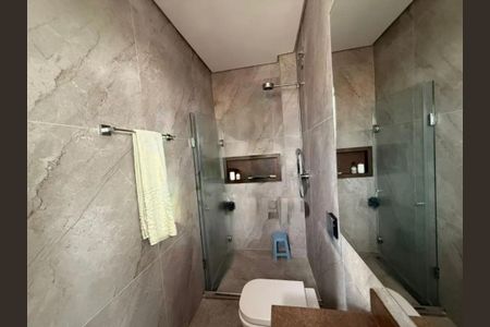 Casa à venda com 3 quartos, 134m² em Bosque da Saúde, São Paulo