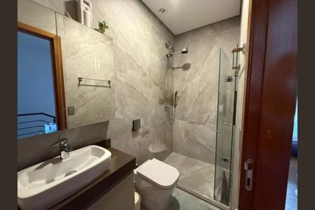Casa à venda com 134m², 3 quartos e 1 vaga