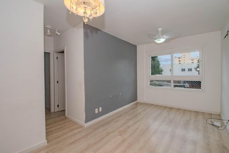 Sala de apartamento para alugar com 2 quartos, 60m² em Navegantes, Porto Alegre