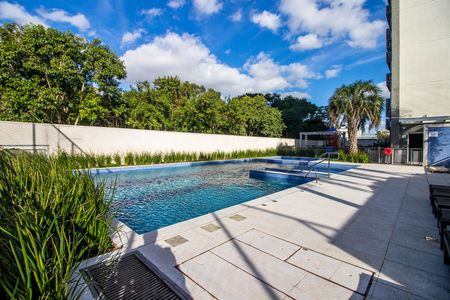 Área comum - Piscina de apartamento para alugar com 2 quartos, 60m² em Navegantes, Porto Alegre