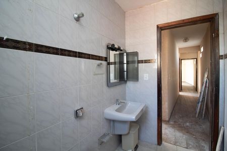 Casa à venda com 864m², 2 quartos e 4 vagas Casa à venda com 864m², 2 quartos e 4 vagasBanheiro 3