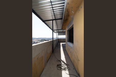 Casa à venda com 864m², 2 quartos e 4 vagas Casa à venda com 864m², 2 quartos e 4 vagasQuarto de Serviço