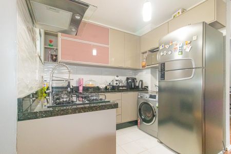 Cozinha de apartamento à venda com 2 quartos, 46m² em Olaria, Canoas