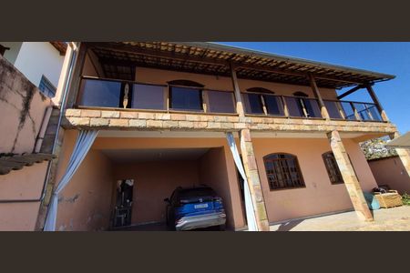Casa à venda com 4 quartos, 248m² em Havaí, Belo Horizonte